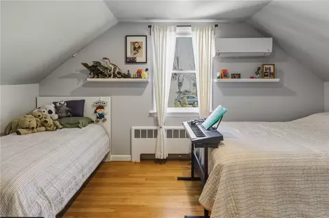 Bedroom - 310 King Philip St, Fall River, MA 02724 photo 3 of 7