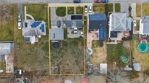 View/Area - 310 King Philip St, Fall River, MA 02724 photo 1 of 4
