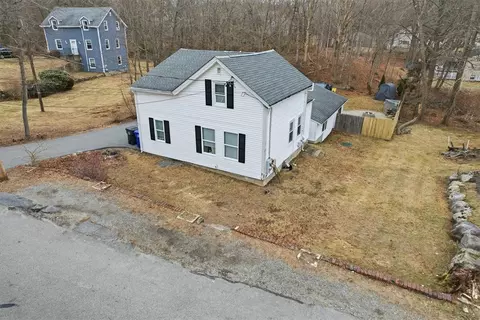 47 N Pleasant St, West Warwick, RI 02893