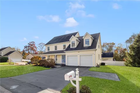 Exterior - 22 Beech Tree Pl, South Kingstown, RI 02879 photo 2 of 11