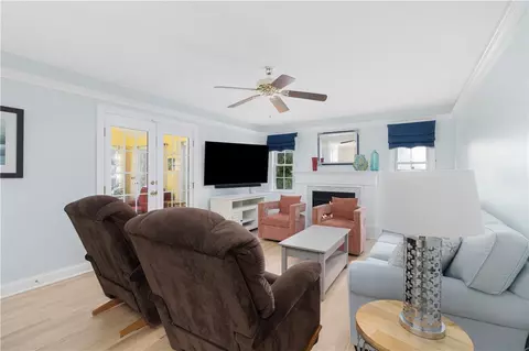 Living - 22 Beech Tree Pl, South Kingstown, RI 02879 photo 1 of 3
