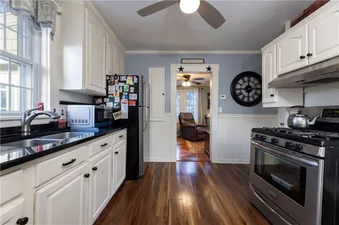 Kitchen - 233 Palace Ave, Warwick, RI 02886 photo 3 of 3