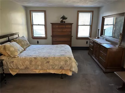 Bedroom - 47 Clara Ave, Warwick, RI 02889 photo 6 of 6