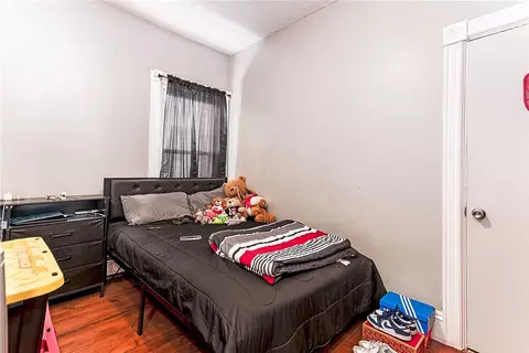Bedroom - 11 Appleton Ave, Pawtucket, RI 02860 photo 12 of 13