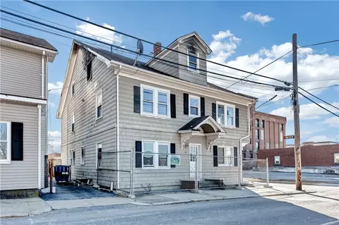 Exterior - 36 Fairmount St, Woonsocket, RI 02895 photo 4 of 4