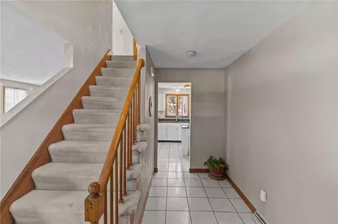10 Arrowhead Way, Warwick, RI 02886 photo 16