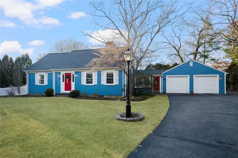278 New Meadow Rd, Barrington, RI 02806
