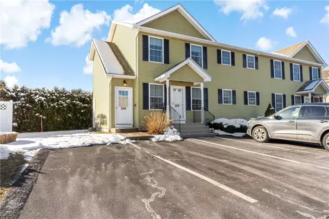 10 Josephine Dr #1C, Charlestown, RI 02813