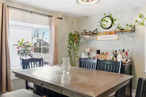 Dining - 727 Mendon Rd, Woonsocket, RI 02895 photo 2 of 4
