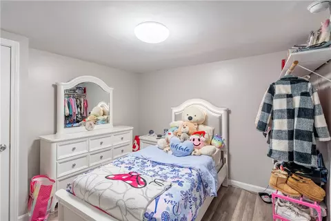 Bedroom - 727 Mendon Rd, Woonsocket, RI 02895 photo 7 of 7