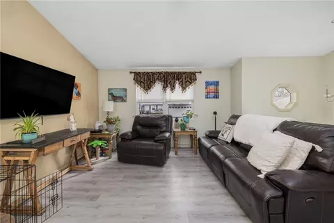 Living - 39 Mohawk St, Coventry, RI 02816 photo 2 of 2