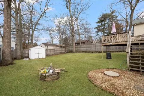 Exterior - 39 Mohawk St, Coventry, RI 02816 photo 4 of 8