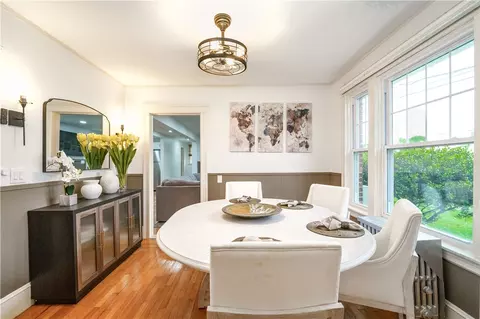Dining - 821 Post Rd, Warwick, RI 02888 photo 1 of 4