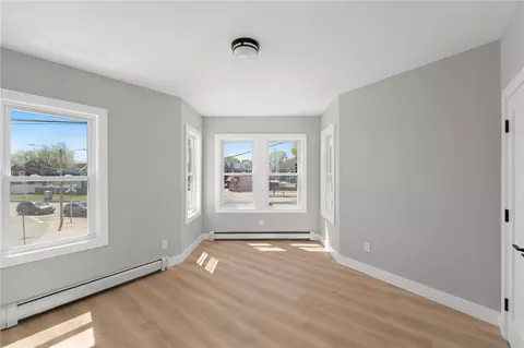 Living - 735 Broadway, Pawtucket, RI 02861 photo 6 of 6
