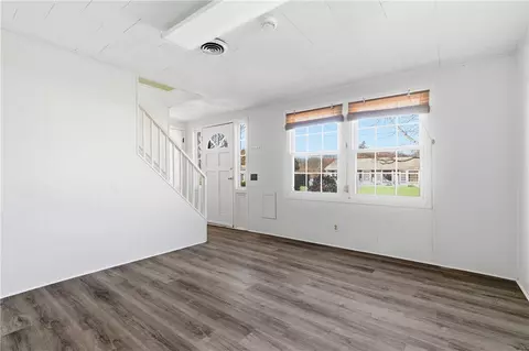 Living - 45 Lemay Rd, Woonsocket, RI 02895 photo 3 of 4