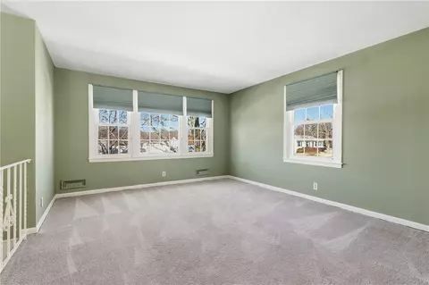 Living - 45 Lemay Rd, Woonsocket, RI 02895 photo 2 of 4