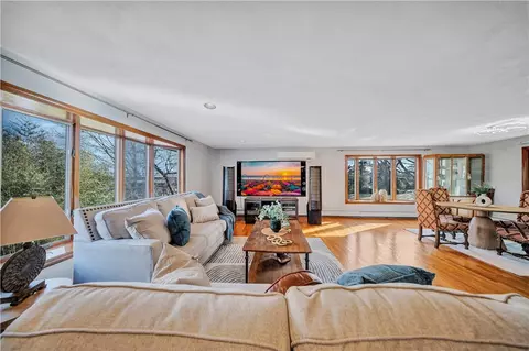 Living - 3945 Post Rd, Warwick, RI 02886 photo 1 of 2