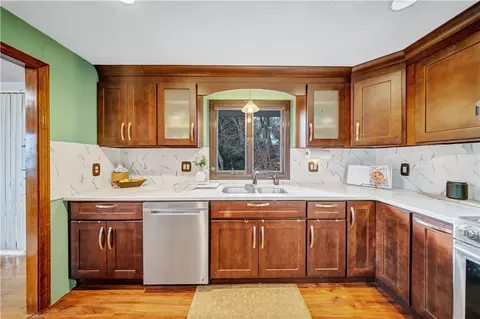 Kitchen - 3945 Post Rd, Warwick, RI 02886 photo 2 of 4
