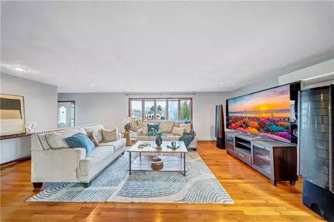 Living - 3945 Post Rd, Warwick, RI 02886 photo 2 of 2