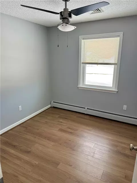Bedroom - 30 Huntley Rd, Killingly, CT 06241 photo 4 of 5