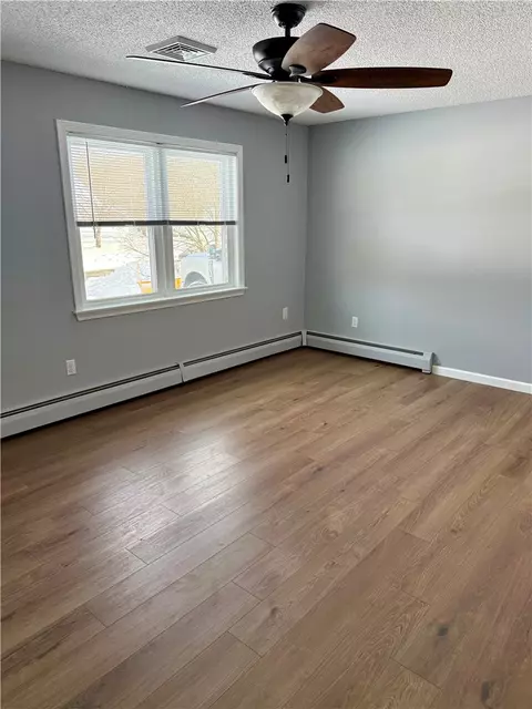Bedroom - 30 Huntley Rd, Killingly, CT 06241 photo 5 of 5