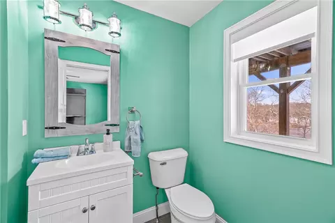 Bath - 3800 Post Rd #4, Warwick, RI 02886 photo 6 of 6