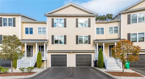 Exterior - 3800 Post Rd #4, Warwick, RI 02886 photo 4 of 5