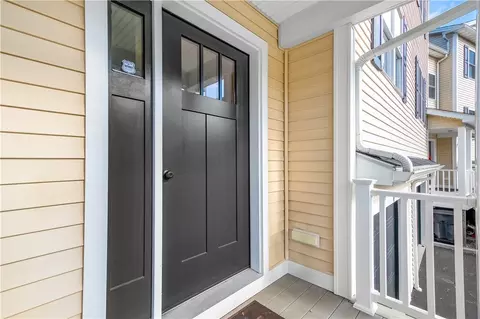 Entry Way - 3800 Post Rd #4, Warwick, RI 02886 photo 1 of 2