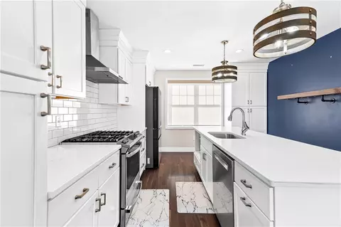 Kitchen - 3800 Post Rd #4, Warwick, RI 02886 photo 2 of 3