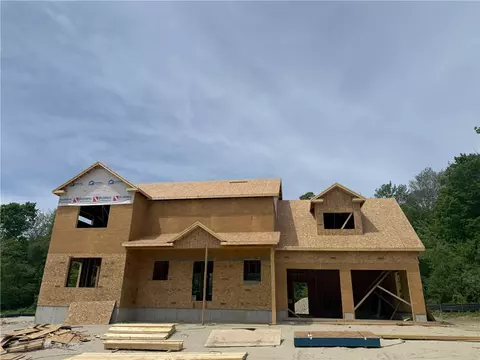 4 Upper Farm Way, Johnston, RI 02919