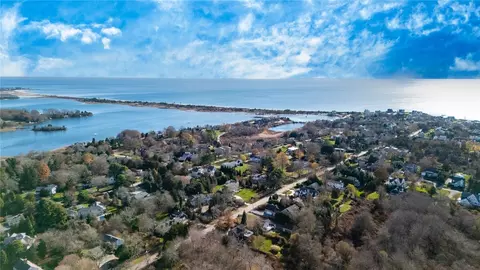 View/Area - 43 Noyes Neck Rd, Westerly, RI 02891 photo 6 of 6