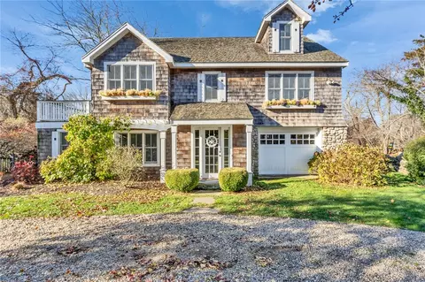 43 Noyes Neck Rd, Westerly, RI 02891