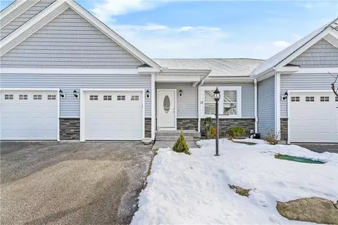 1520 Chopmist Hill Rd #14, Scituate, RI 02857