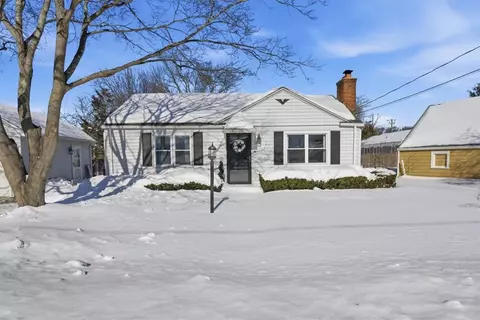Exterior - 11 Midway Dr, Warwick, RI 02886 photo 3 of 7