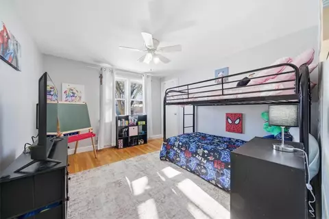 Bedroom - 11 Midway Dr, Warwick, RI 02886 photo 2 of 3
