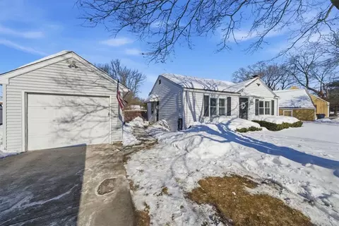 Other - 11 Midway Dr, Warwick, RI 02886 photo 2 of 8
