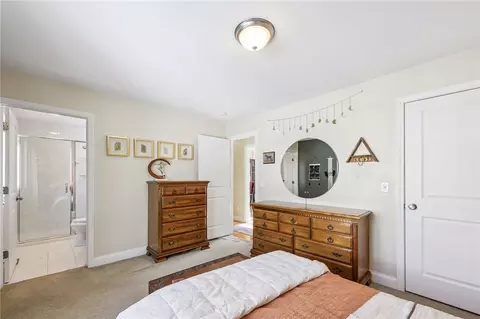 Bedroom - 55 Dixie Ave, Warwick, RI 02889 photo 4 of 4