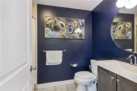Bath - 55 Dixie Ave, Warwick, RI 02889 photo 1 of 4