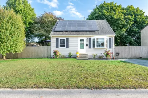 108 Fern St, Warwick, RI 02889