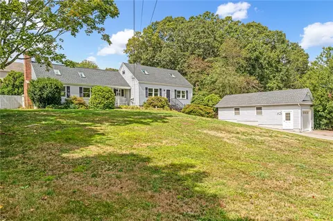 Exterior - 22 Colonial Dr, Westerly, RI 02891 photo 5 of 13