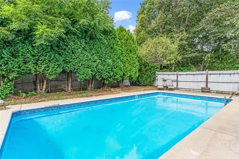 Exterior - 22 Colonial Dr, Westerly, RI 02891 photo 8 of 13