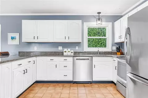 Kitchen - 22 Colonial Dr, Westerly, RI 02891 photo 2 of 5