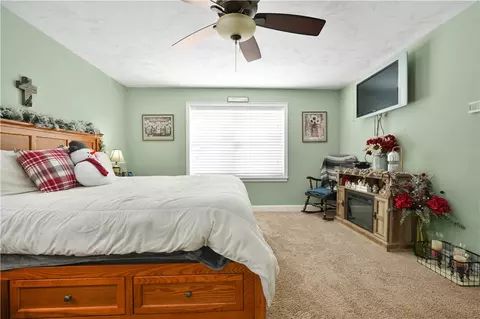 Bedroom - 263 Plain St, Rehoboth, MA 02769 photo 2 of 4