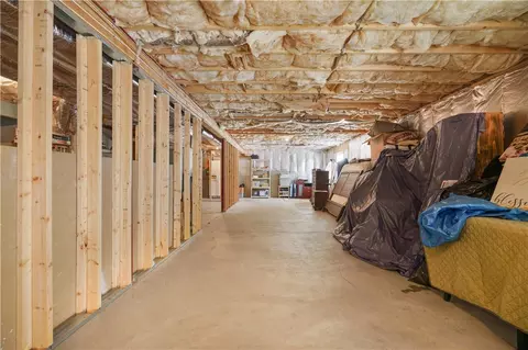 Entry Way - 263 Plain St, Rehoboth, MA 02769 photo 5 of 8