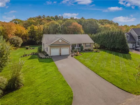 263 Plain St, Rehoboth, MA 02769