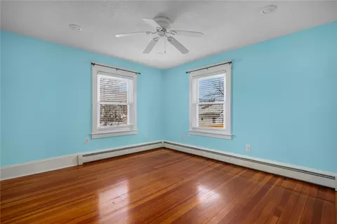 Bedroom - 2 Overbrook Ave, Warwick, RI 02889 photo 5 of 5