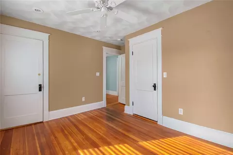 Bedroom - 2 Overbrook Ave, Warwick, RI 02889 photo 1 of 5