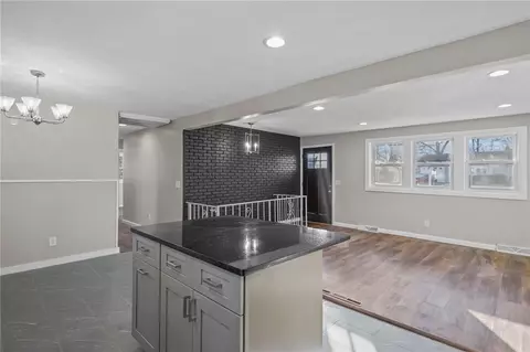 38 Bowman St, Warwick, RI 02889 photo 7