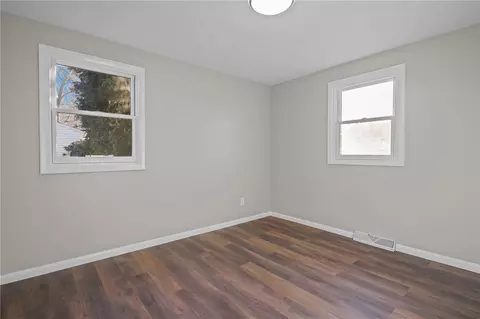 38 Bowman St, Warwick, RI 02889 photo 19