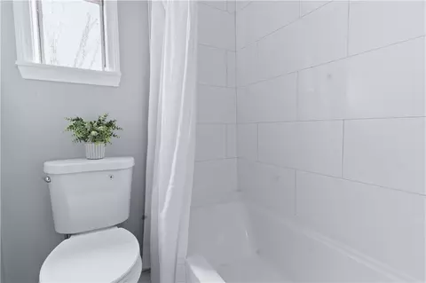 Bath - 61 Everson Dr, Glocester, RI 02814 photo 2 of 2